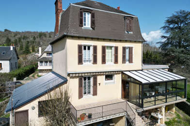 Maison 8 pièces 250000 €