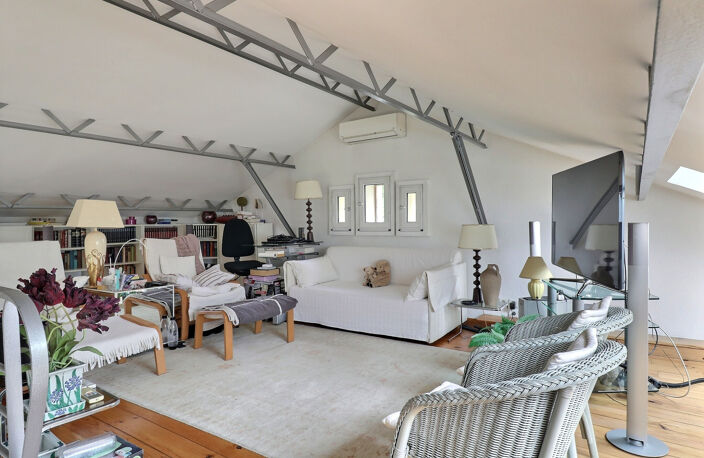 VENTE - MAISON - 127 M2 - 6 pieces - ALES — photo 5
