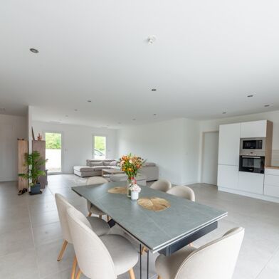 Maison 4 pièces 299697 €