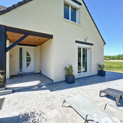 Maison 7 pièces 449000 €