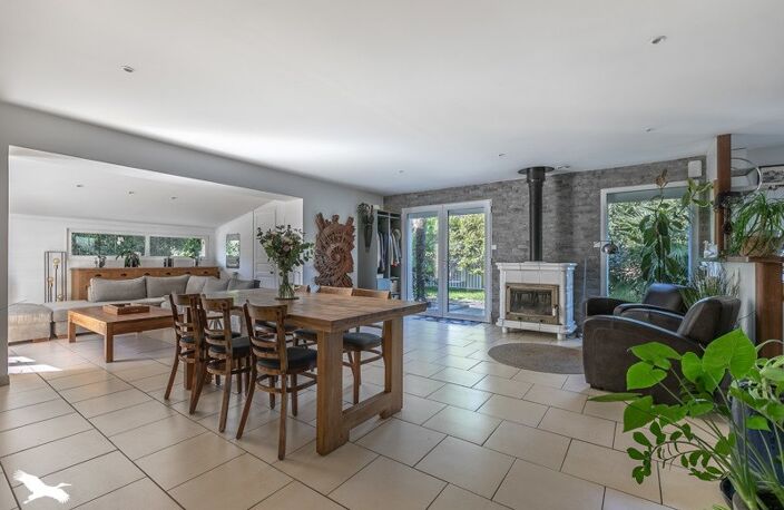 Vente maison 5 pièces 135 m² La Teste-de-Buch (33260) — photo 2
