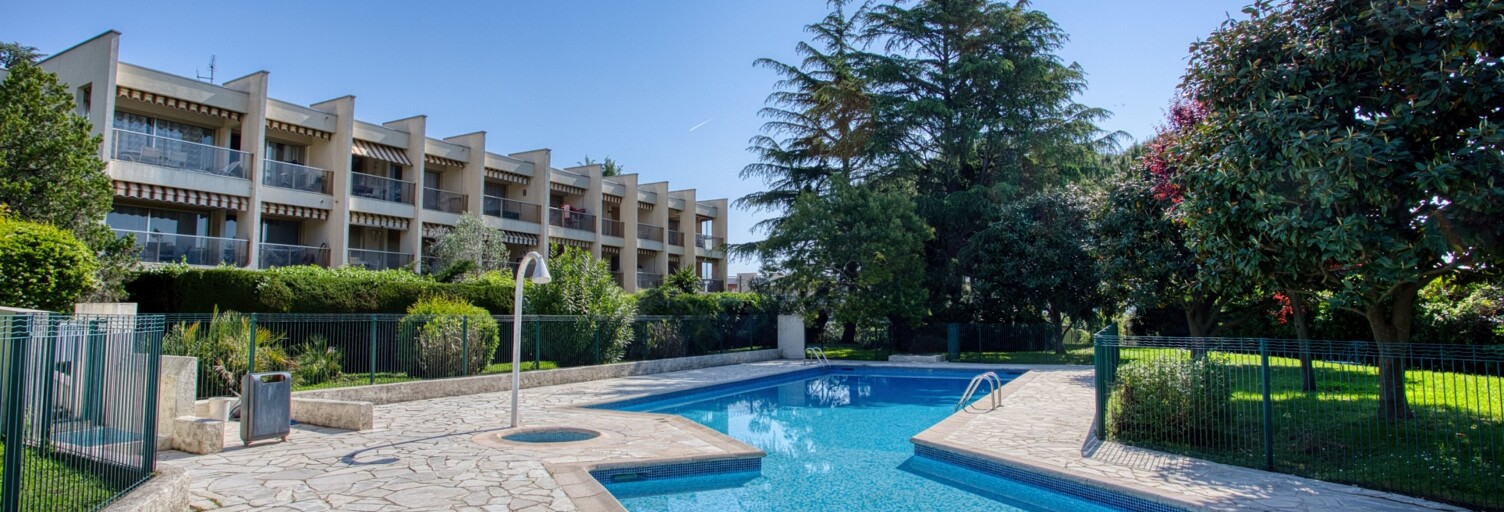 Appartement 2 Pièces 54 m² à vendre à Antibes (06600)