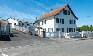 Maison 7 Pièces 215 m² à vendre à Puy-l'Évêque (46700)