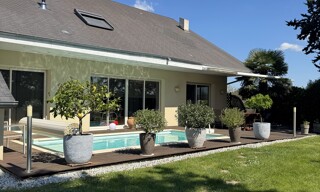 Maison 8 Pièces 220 m² à vendre à Saint-Doulchard (18230)