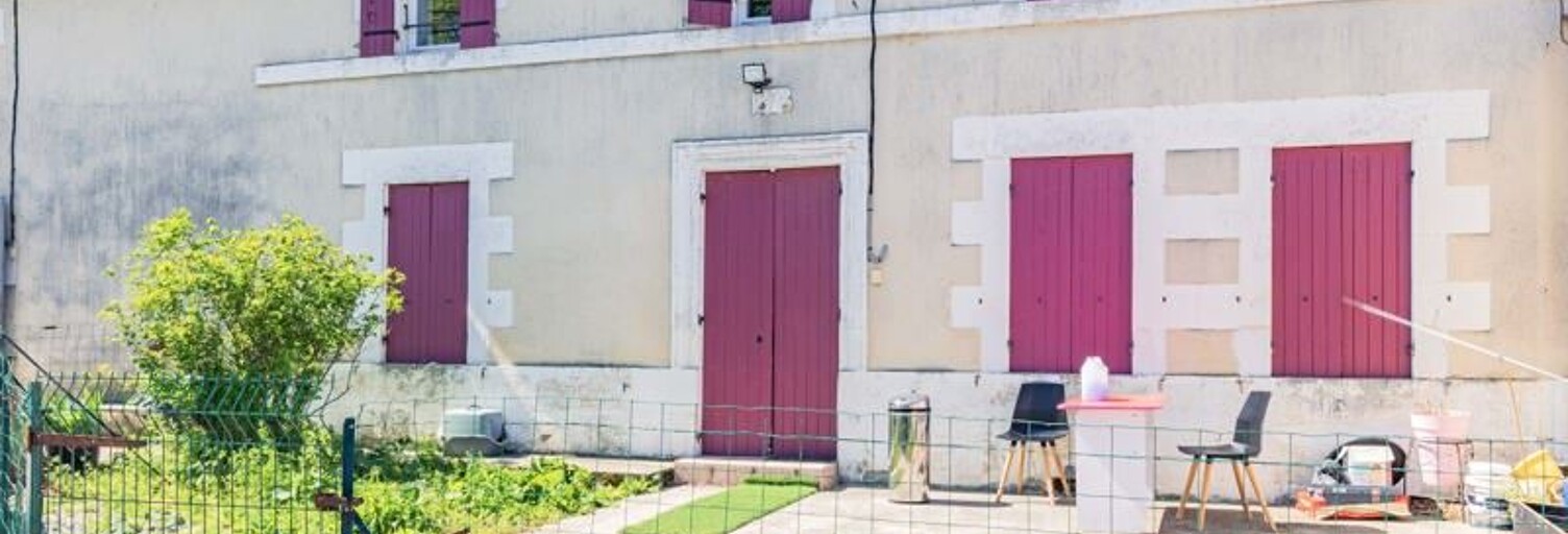 Maison 9 Pièces 300 m² à vendre à Moragne (17430)