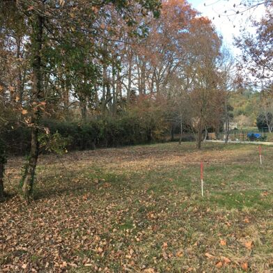 Terrain  250000 €