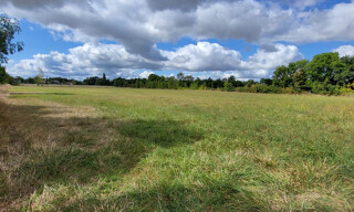 Terrain  8840 m² à vendre à Aumagne (17770)