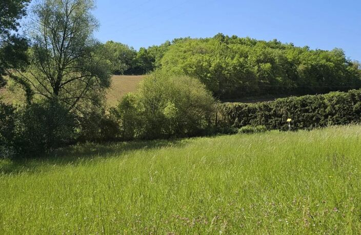 Terrain de 2 283 m² avec Vue sur la Campagne — photo 2