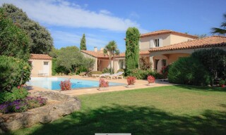 Maison 8 Pièces 238 m² à vendre à Rognes (13840)
