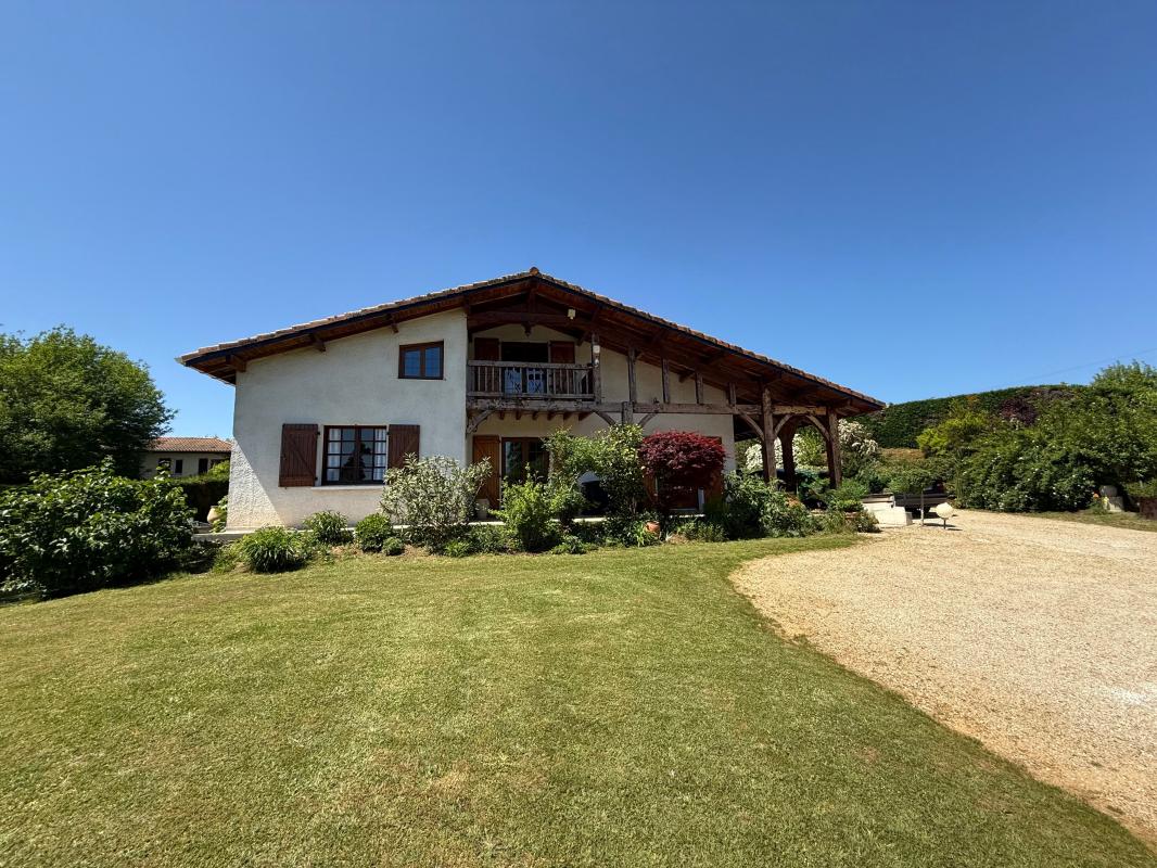 Villa / Maison  T4 à vendre Pujo-le-Plan 40190