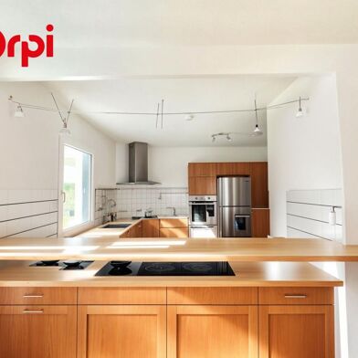 Appartement 4 pièces 288500 €