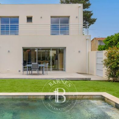 Maison 5 pièces 1290000 €