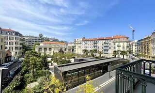 Appartement 5 Pièces 178 m² à vendre à Nice (06000)