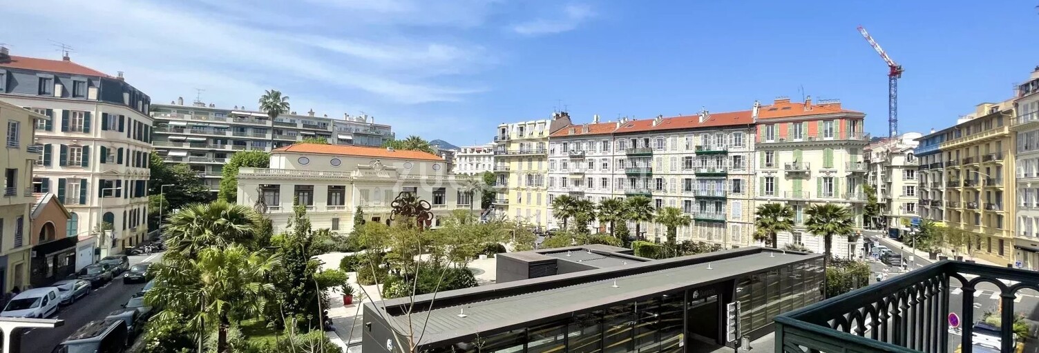 Appartement 5 Pièces 178 m² à vendre à Nice (06000)