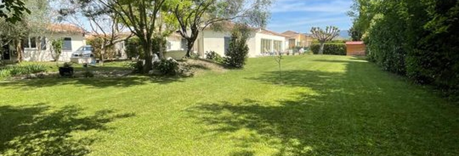Maison 7 Pièces 250 m² à louer à L'Isle-sur-la-Sorgue (84800)