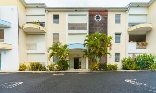 Commerce  26 m² à vendre à Baie-Mahault (97122)