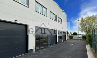 Local industriel  274 m² à vendre à Fontenay-Trésigny (77610)