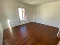Appartement rénové F3 de 55m² - Jardin privatif de 200 m²- Parking - Cave — photo 3