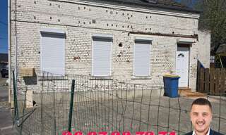 Immeuble  350 m² à vendre à Saint-Michel (02830)