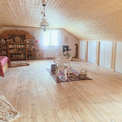 Maison 5 pièces 307000 €