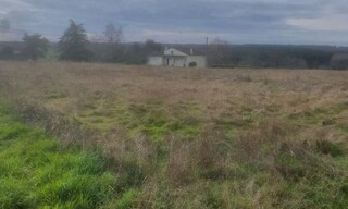 Terrain  25569 m² à vendre à Montguyon (17270)