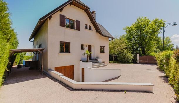 Villa / Maison 7 pièces  à vendre Échenevex 01170