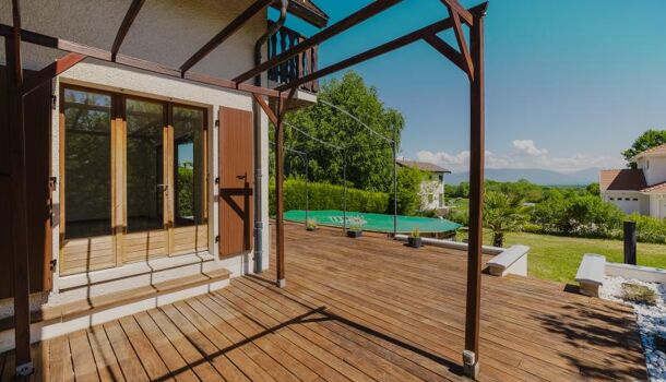 Villa / Maison 7 pièces  à vendre Échenevex 01170