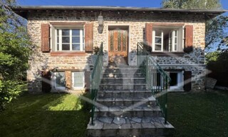 Maison 8 Pièces 202 m² à vendre à Combs-la-Ville (77380)
