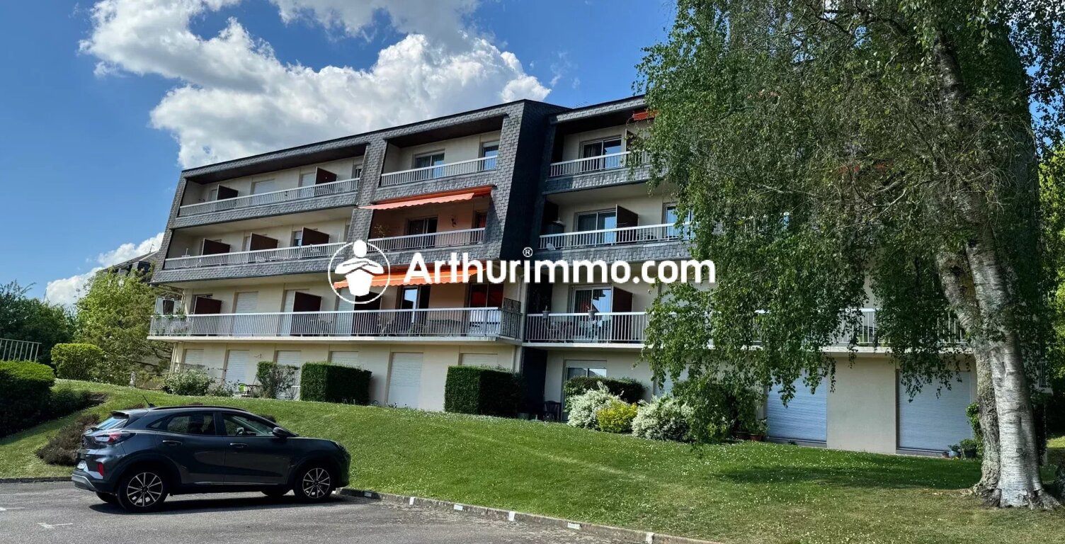 BAGNOLES DE L'ORNE - APPARTEMENT T2 - CAVE - PARKING — photo 1
