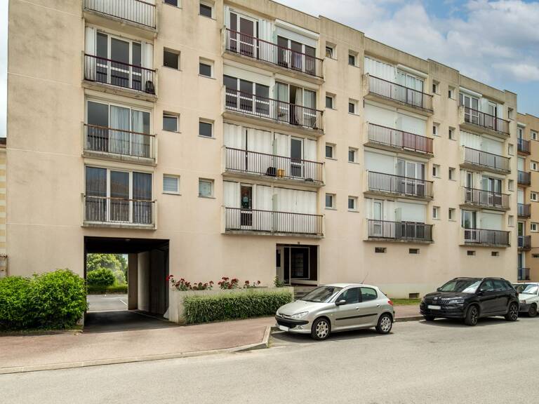 Parking + Appartement + Annexe — photo 1