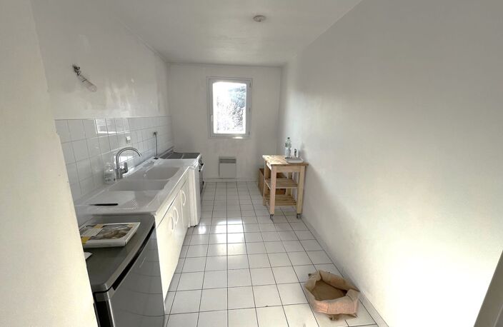 Appartement 3 pièces avec balcon et parking — photo 3