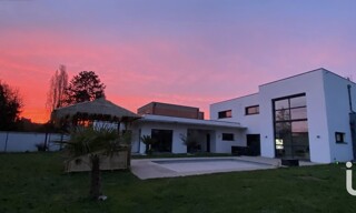 Maison 7 Pièces 252 m² à vendre à Sens (89100)