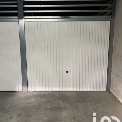 Garage  19500 €