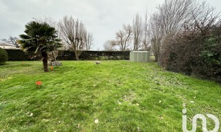 Terrain  585 m² à vendre à Les Sables-d'Olonne (85100)