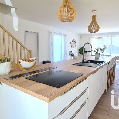 Maison 7 pièces 566000 €