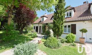 Maison 9 Pièces 203 m² à vendre à Gressy (77410)