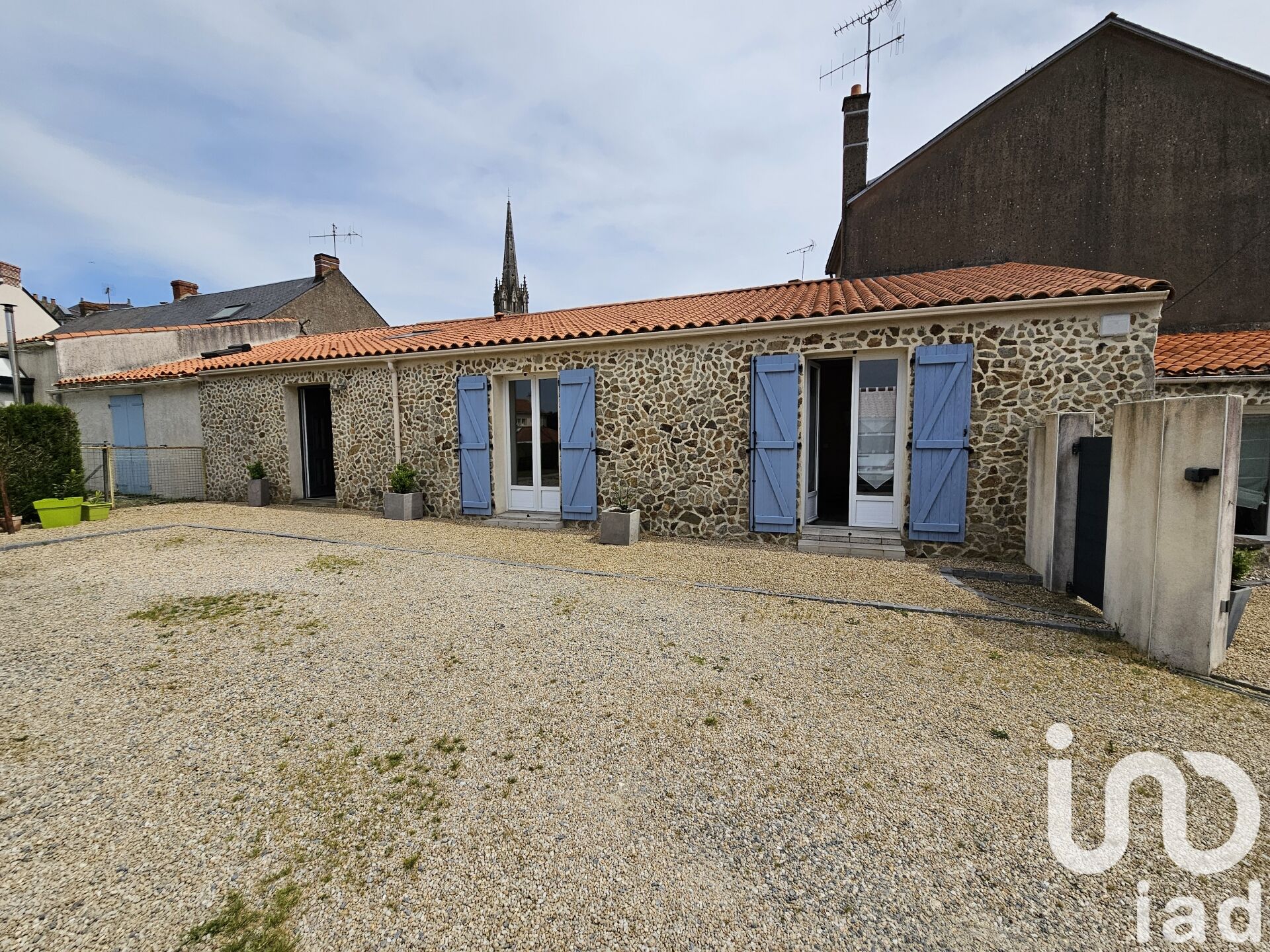 Rocheserviere - 118m² - 5p. - 3ch.