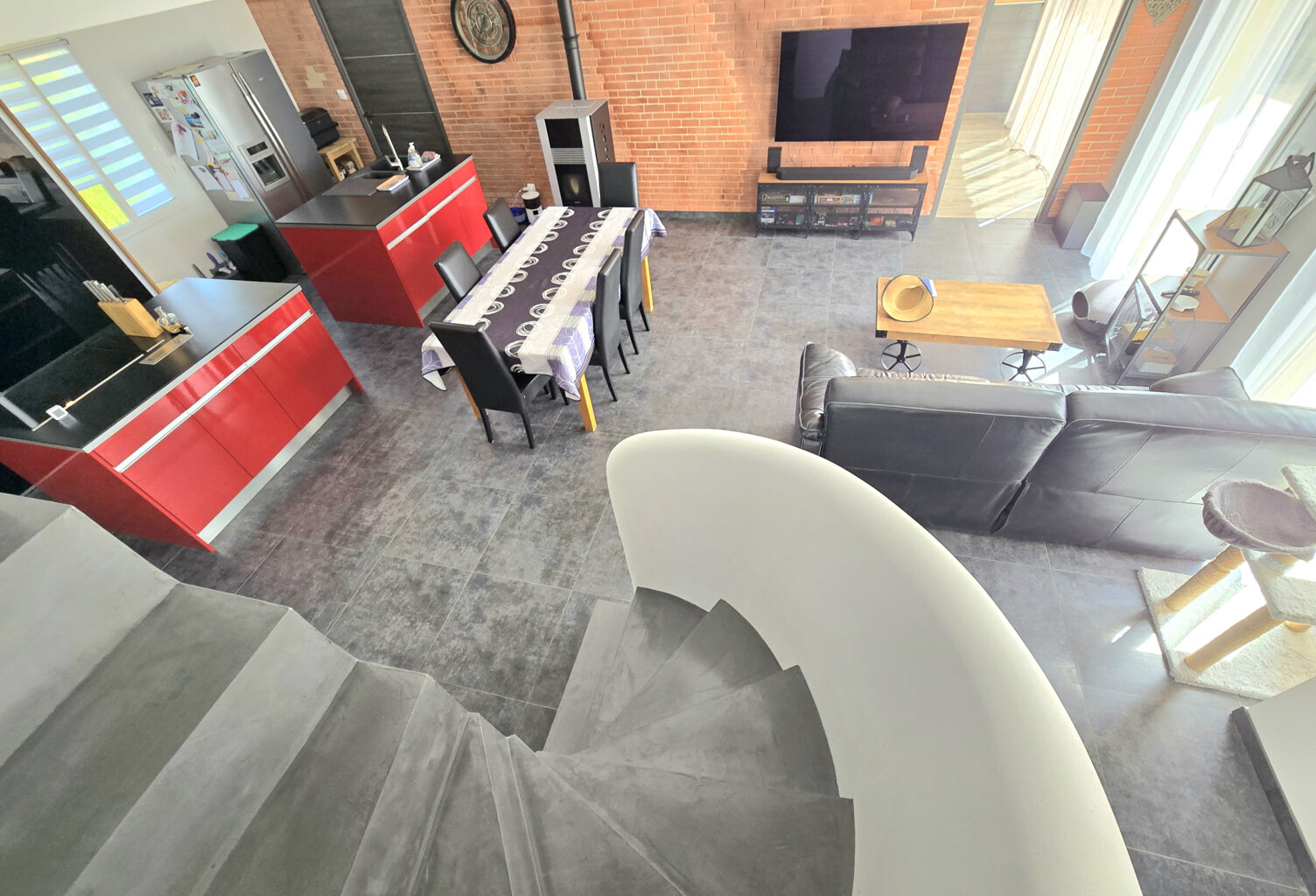 Maison de 2013 6 chambres avec garage à Collonges et Premièr — photo 1