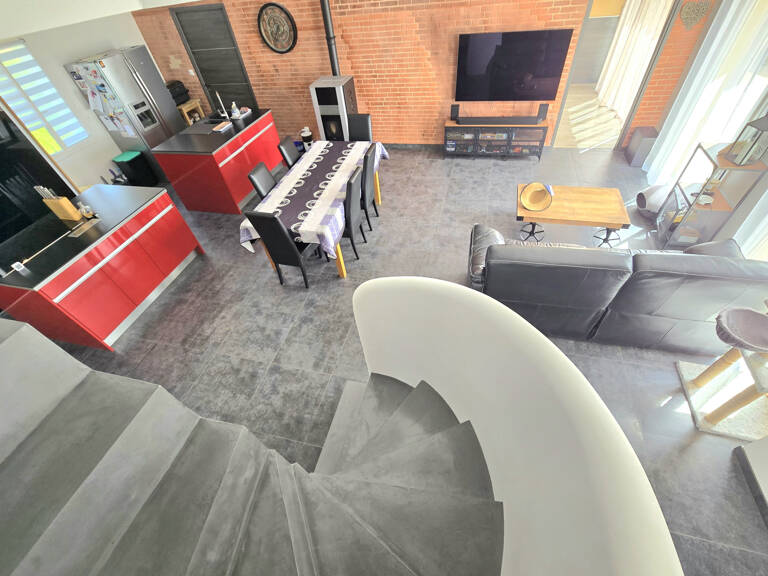 Maison de 2013 6 chambres avec garage à Collonges et Premièr — photo 1