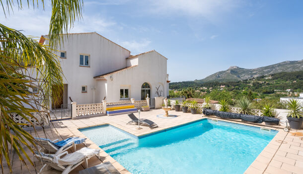 Villa / Maison 7 pièces  à vendre Roquevaire 13360