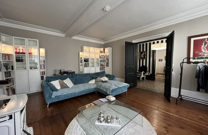 Vente maison 14 pièces 367 m² Saint-Porchaire (17250) — photo 2