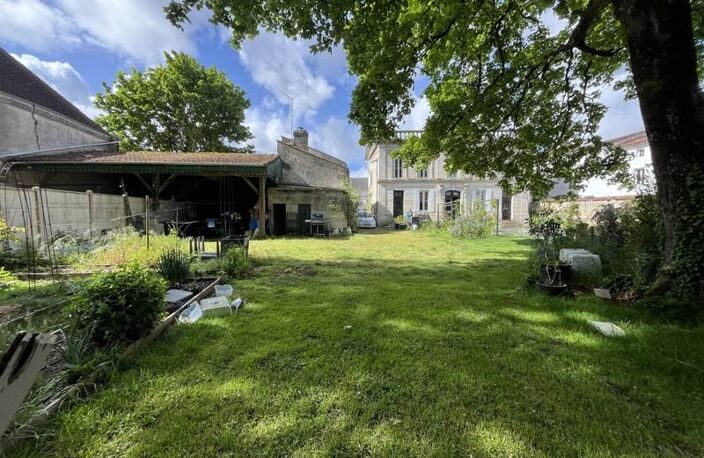 Vente maison 14 pièces 367 m² Saint-Porchaire (17250) — photo 4