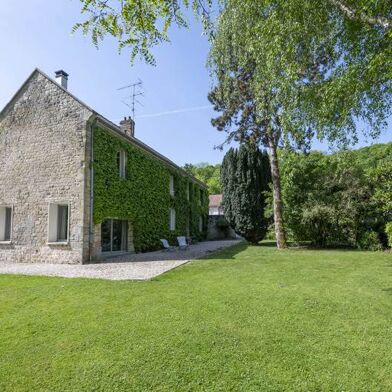 Maison 9 pièces 749000 €