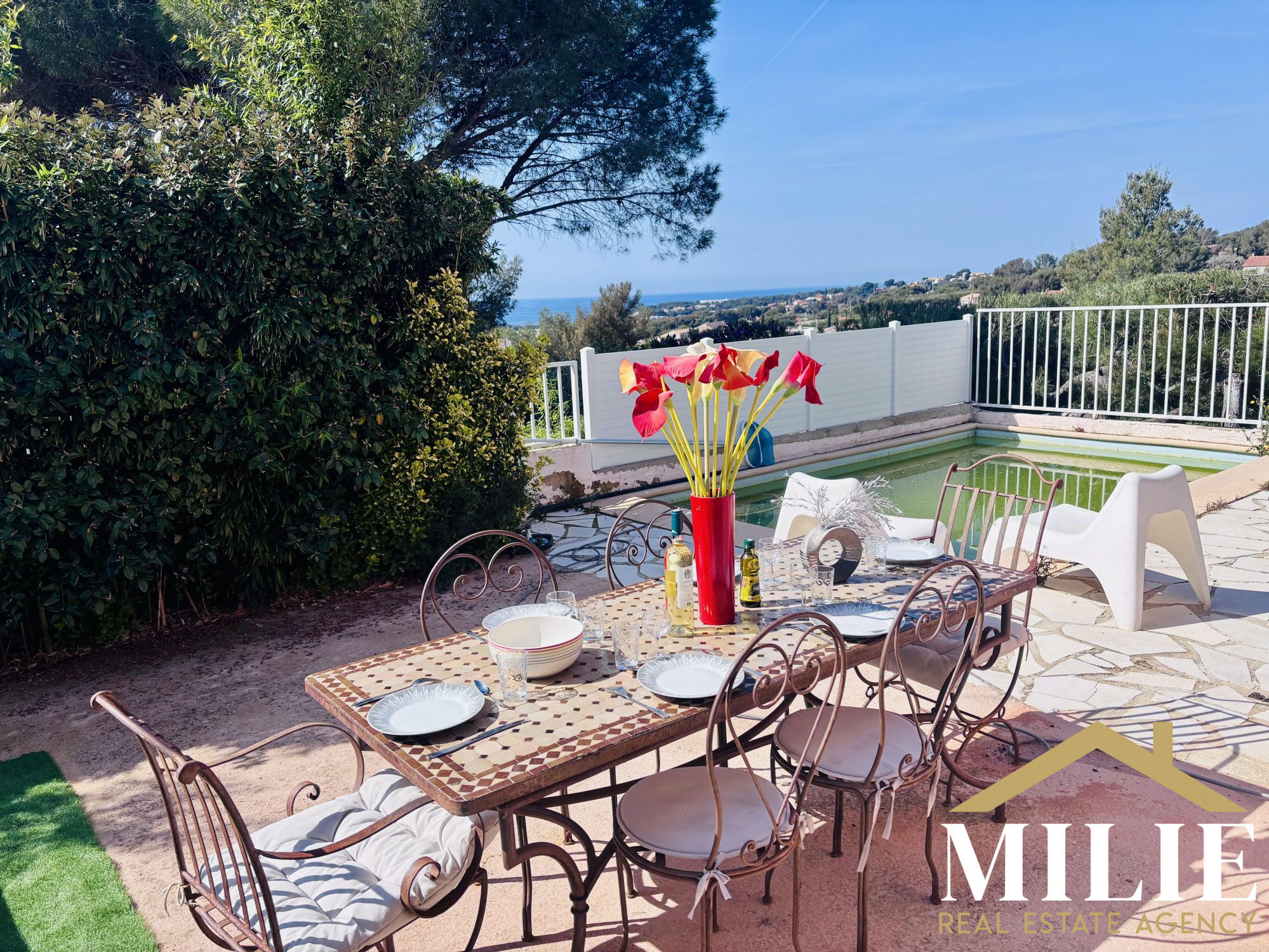 Villa / Maison  T5 à vendre Bandol 83150