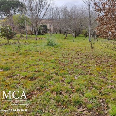 Terrain  64000 €