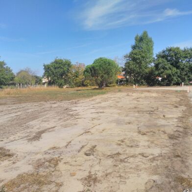 Terrain  154000 €