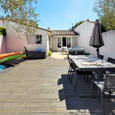 Maison 4 pièces 749000 €