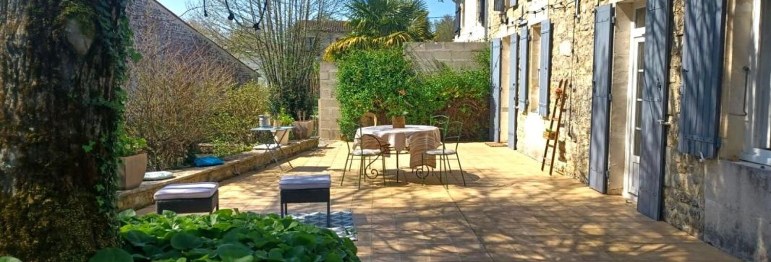 Maison 3 Pièces 166 m² à vendre à Saint-Hilaire-de-Villefranche (17770)