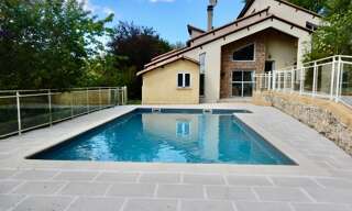 Maison 9 Pièces 262 m² à vendre à Thenon (24210)