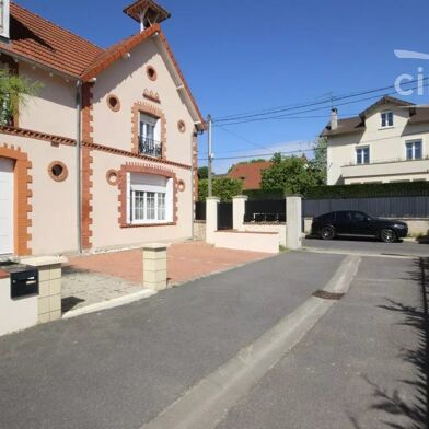 Maison 7 pièces 610000 €